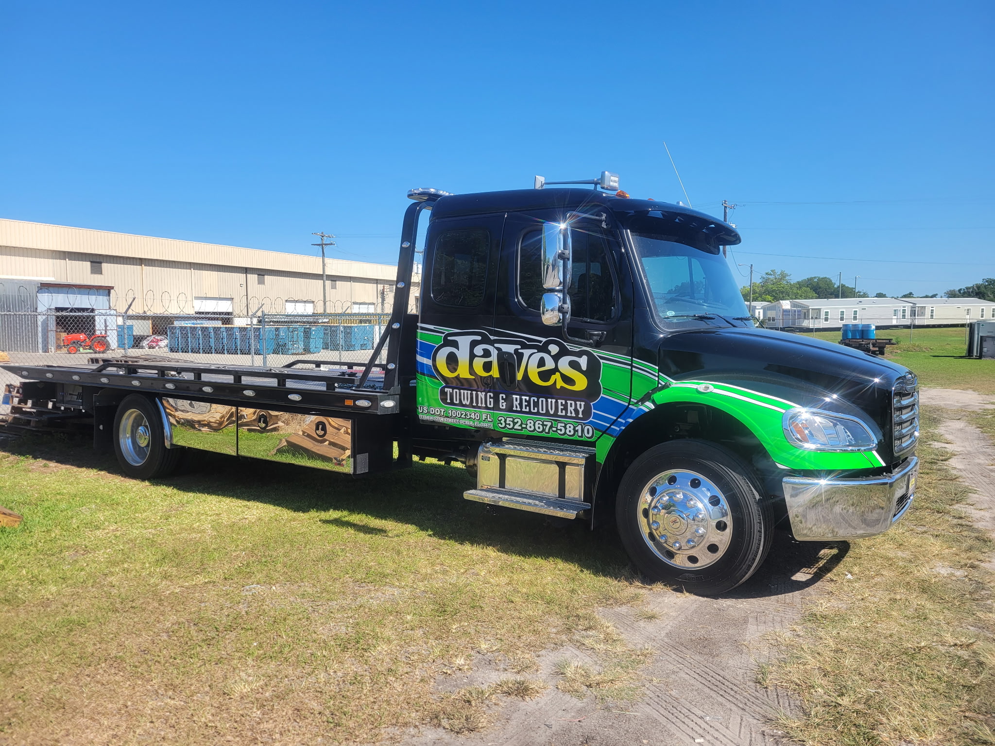 Dave's Towing & Recovery — Flatbed Tint