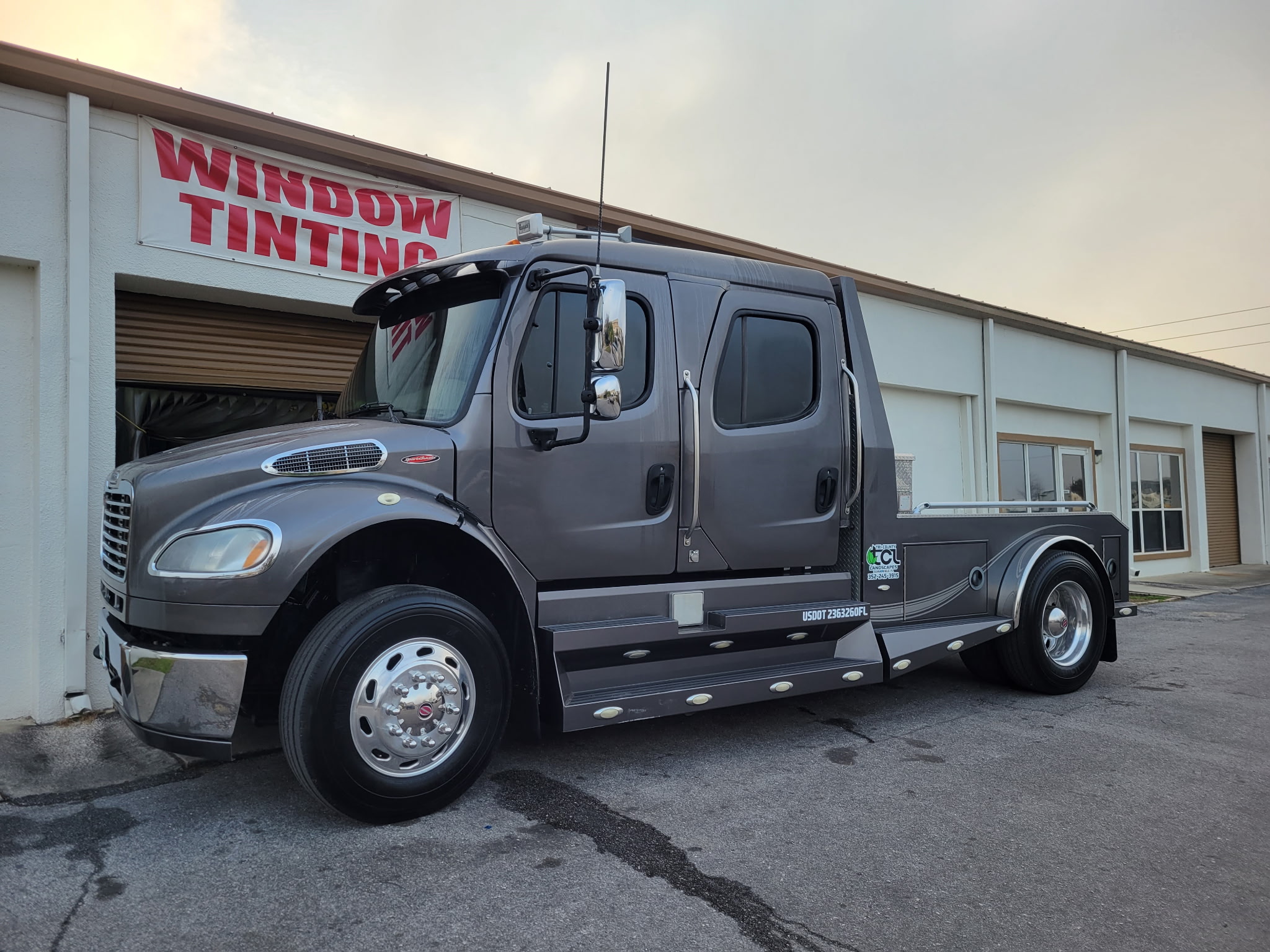 Freightliner Semi — Tint